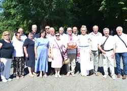 Відбулася традиційна, неофіційна в умовах воєнного стану, зустріч випускників університету минулих років.