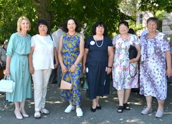 Відбулася традиційна, неофіційна в умовах воєнного стану, зустріч випускників університету минулих років.