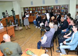 В Уманському НУС відбулася зустріч із захисником, поетом та земляком Сергієм БІДНЯЧУКОМ
