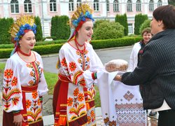 Благодійний фестиваль української пісні з нагоди 180-річчя Уманського національного університету садівництва пройшов під гаслом «З Україною в серці»