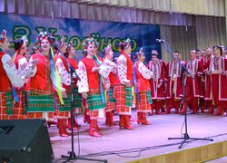 Благодійний фестиваль української пісні з нагоди 180-річчя Уманського національного університету садівництва пройшов під гаслом «З Україною в серці»