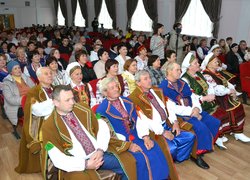 Благодійний фестиваль української пісні з нагоди 180-річчя Уманського національного університету садівництва пройшов під гаслом «З Україною в серці»