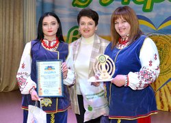 Благодійний фестиваль української пісні з нагоди 180-річчя Уманського національного університету садівництва пройшов під гаслом «З Україною в серці»