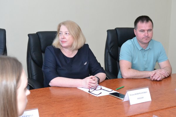 Активні студенти Уманського НУС зустрілись із адміністрацією університету садівництва