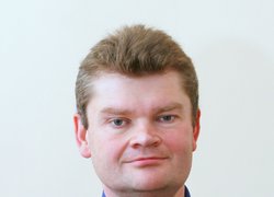 Вітаємо професора Уманського НУС Юрія КИСЕЛЬОВА з отриманням відзнаки Наукового товариства імені Шевченка