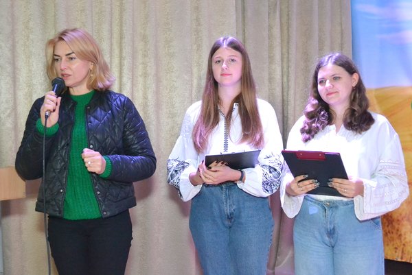 Гроші на ЗСУ, призи — учасникам: На факультеті менеджменту провели благодійну лотерею