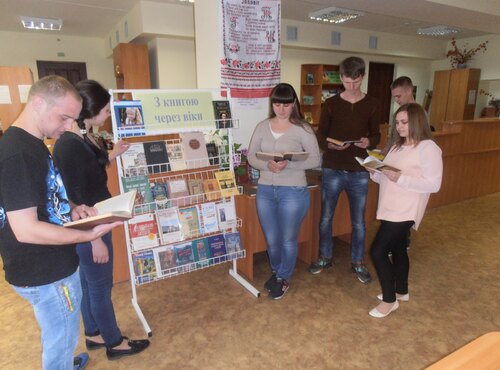 Диспут - думка «Книга в епоху Інтернету»