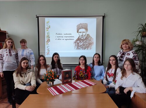 Ми Шевченка заповіти зброєю зробили…