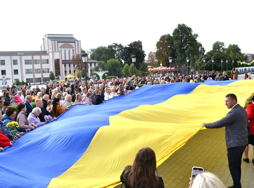 Викладачі факультету менеджменту долучились до урочистих заходів з нагоди святкування  «Дня міста»