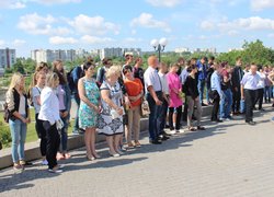 Холоне серце, як згадаю, що не в Україні поховають.