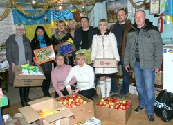 Волонтерський штаб «Разом», акція «Привітай солдата з Новим роком»