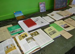 «Серед людей і для людей»