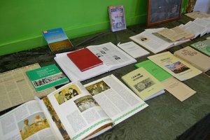 «Серед людей і для людей»