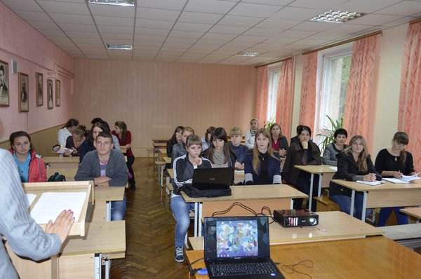 Розпочав роботу науковий студентський гурток «Школа успішного бізнесу» кафедри економічної теорії
