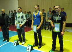 Чемпіон і призери вагової категорії 75кг