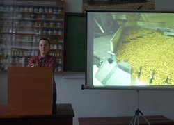 Продовжує роботу студентський науковий гурток  кафедри технології зберігання і переробки зерна