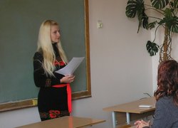 Секційне засідання на кафедрі української та іноземних мов «Університетська освіта в контексті побудови і реалізації зовнішньоекономічної стратегії України»