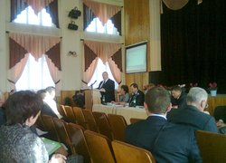 З вітальним словом виступає доктор наук з державного управління, професор, в.о. ректора Національного університету водного господарства та природокористування М.Х.Корецький.