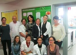 Серед колективу кафедри і стажерів