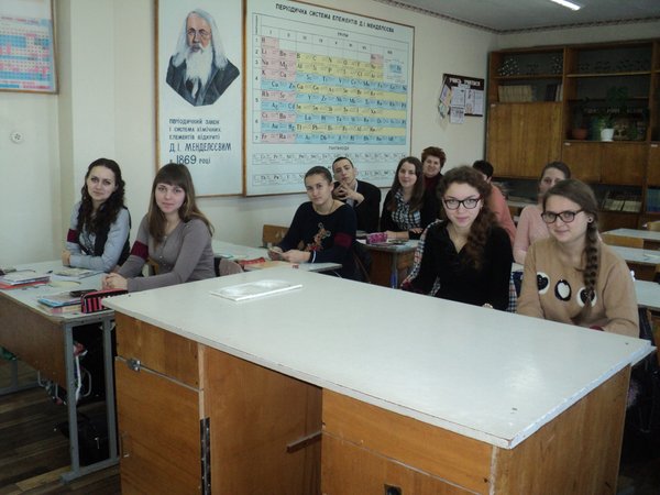 Дружня співпраця кафедри технології зберігання і переробки зерна УНУС та учнів Красноокнянського НВК