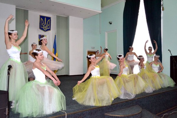 Святковий концерт творчих колективів Уманського національного університету садівництва у Міністерстві аграрної політики та продовольства України