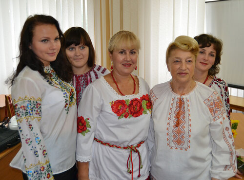 «Красою душу напою…» - до святкування Дня факультету менеджменту