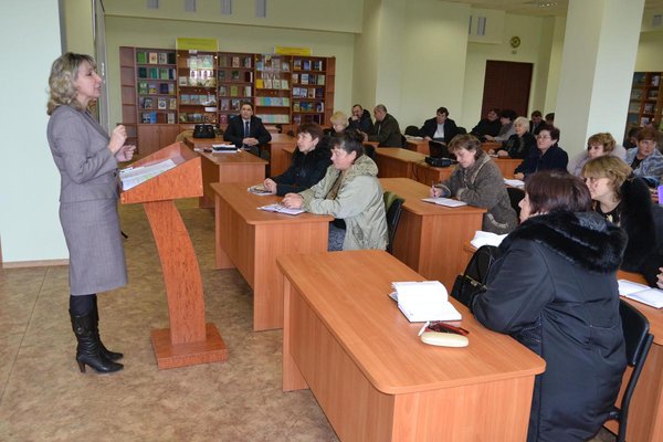 Продовжується навчання сільських і селищних голів (22.11.2012)