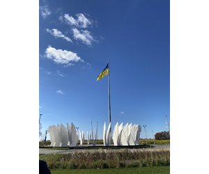 Ми - не одні