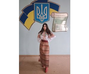 Україна починається з тебе