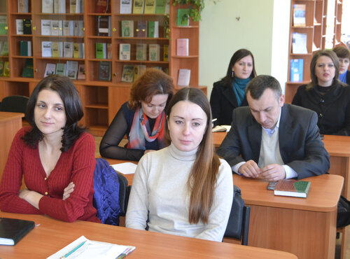 Вивчення та збереження різноманіття рослинності України