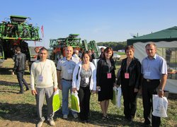 Рада молодих учених на Дні поля в Німецькому аграрному центрі