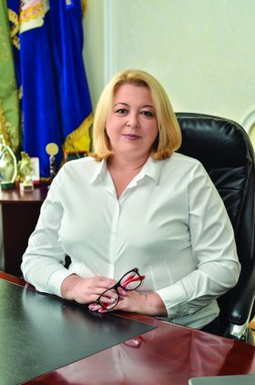 Ректор Олена Непочатенко