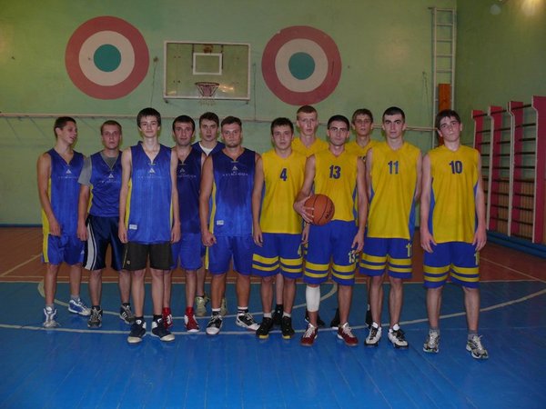 Вітаємо спортсменів університету!