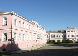 Про університет